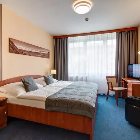 Hotel Lc - 3*