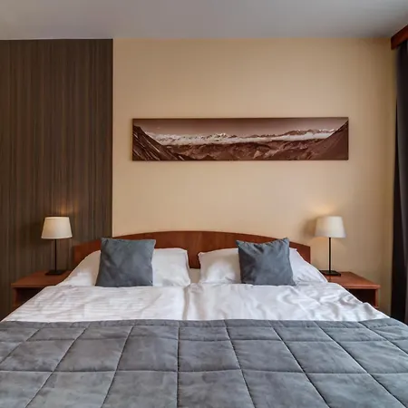 Lc - Hotel